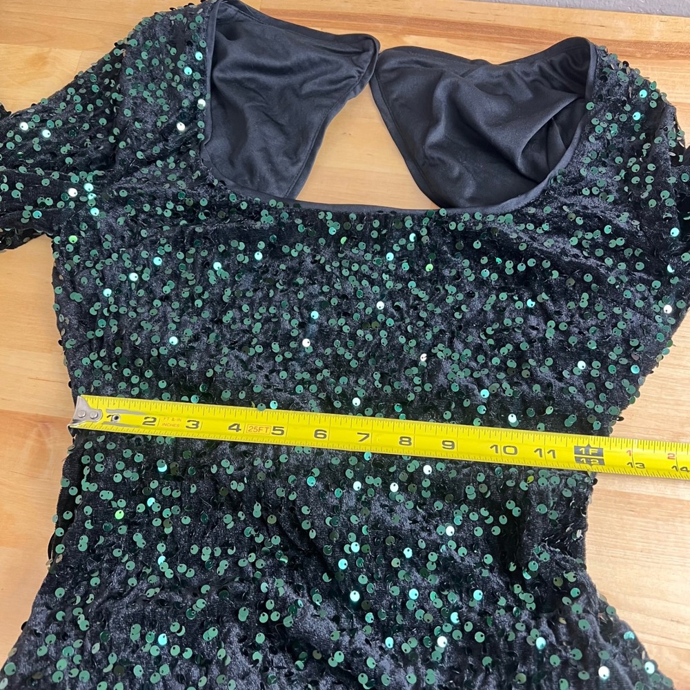 Lulus Maxi Dress Rhonna Size Medium Green Sequin Velvet Mermaid Open Back New - Picture 8 of 9